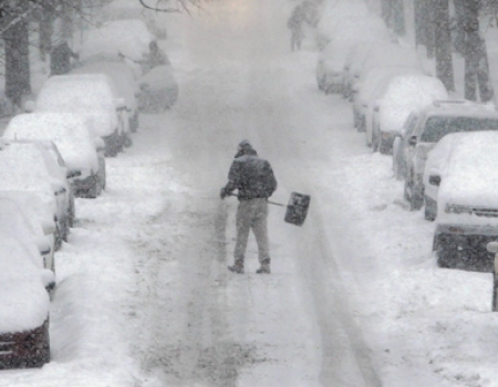 Snow_in_New_York-450x350