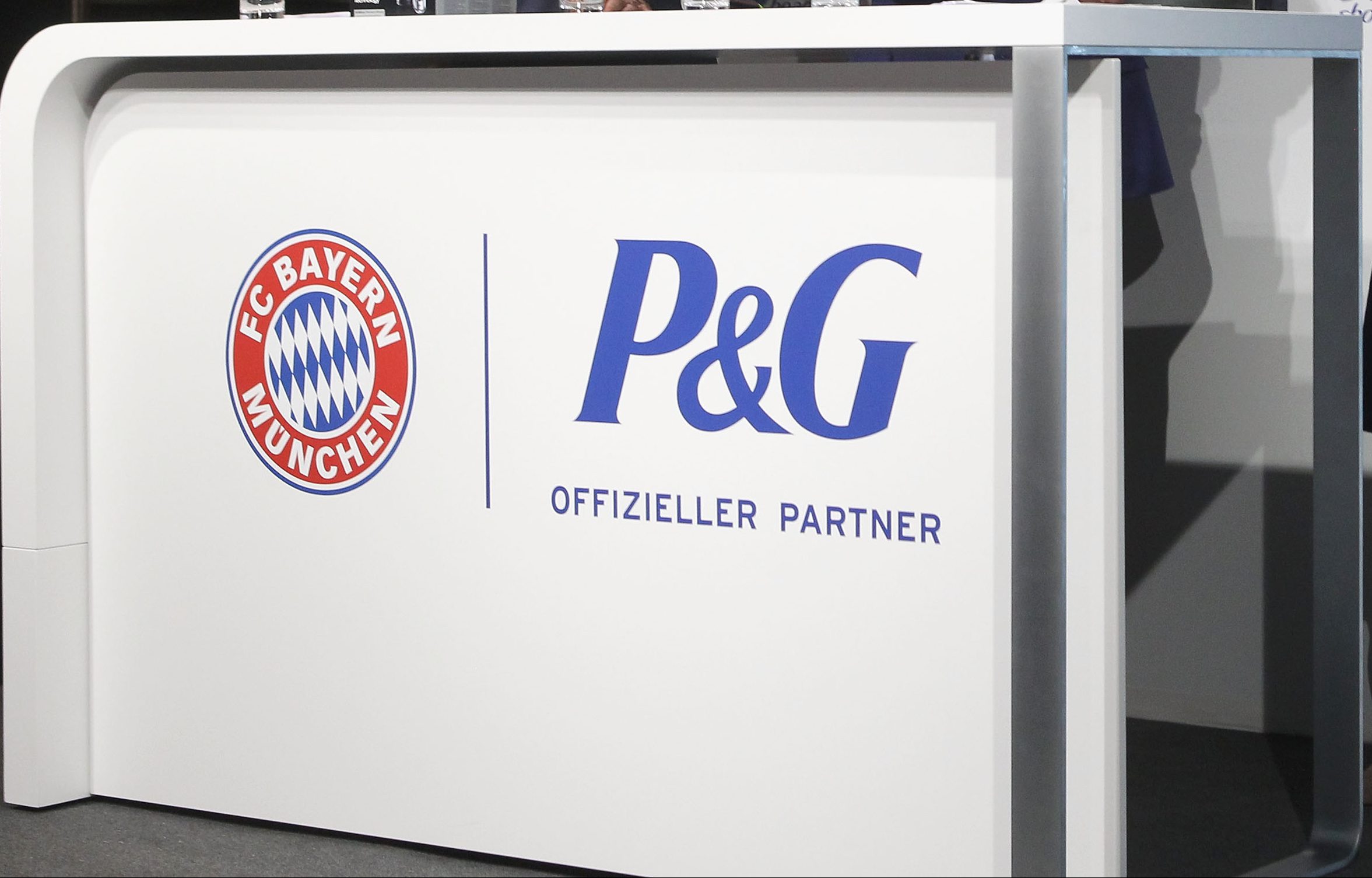 Bayern Muenchen Unveils New Sponsoring Partner