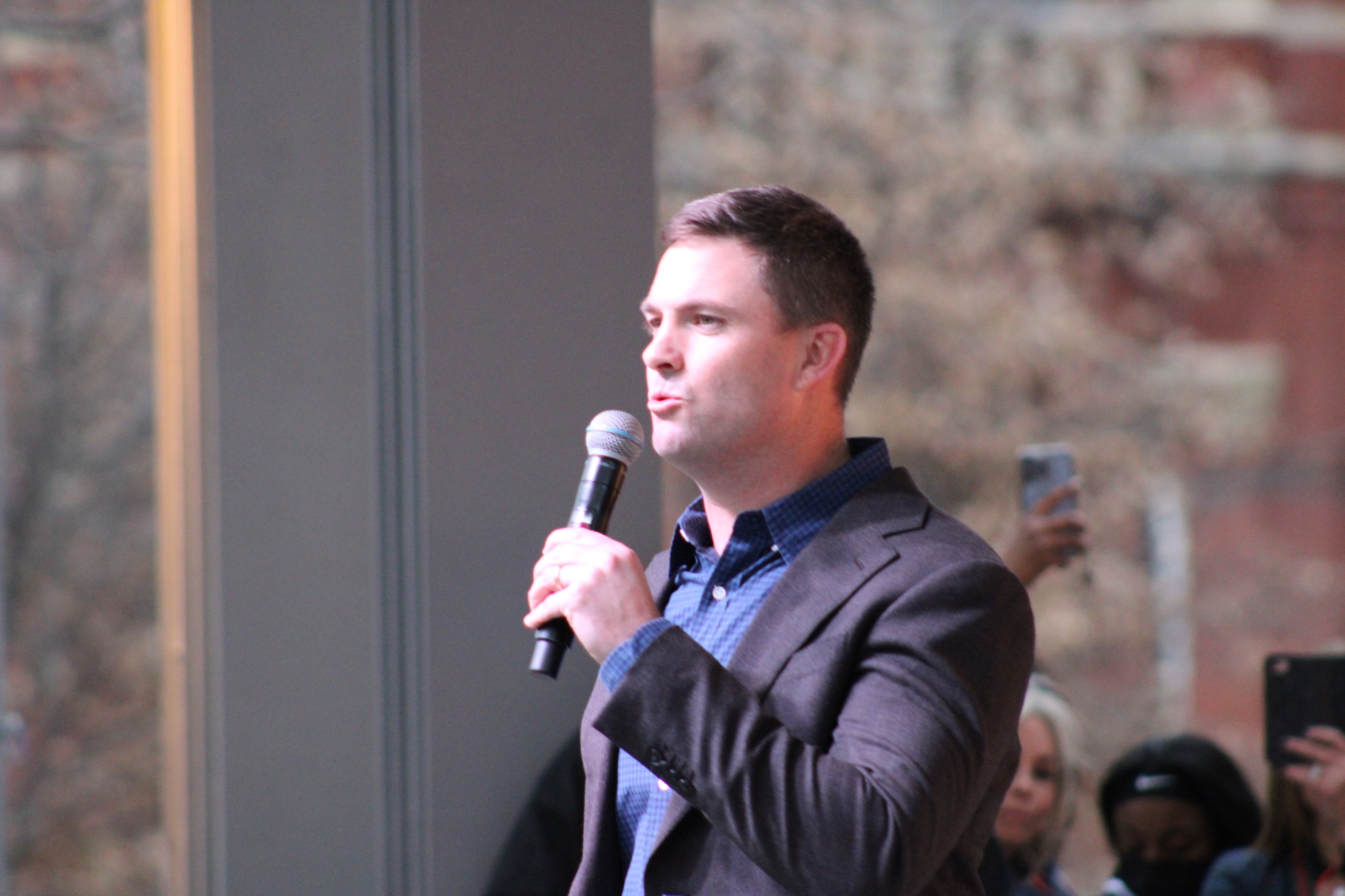 Bengals Rally At Washington Park