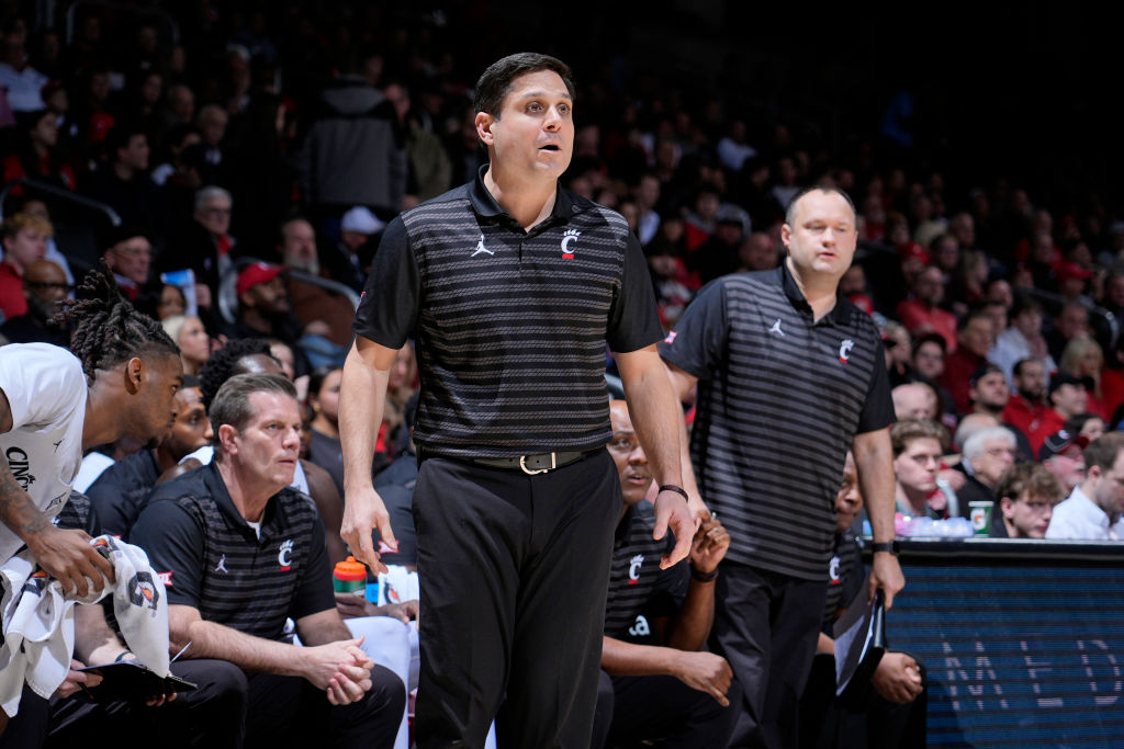 COLLEGE BASKETBALL: FEB 11 Utah at Cincinnati