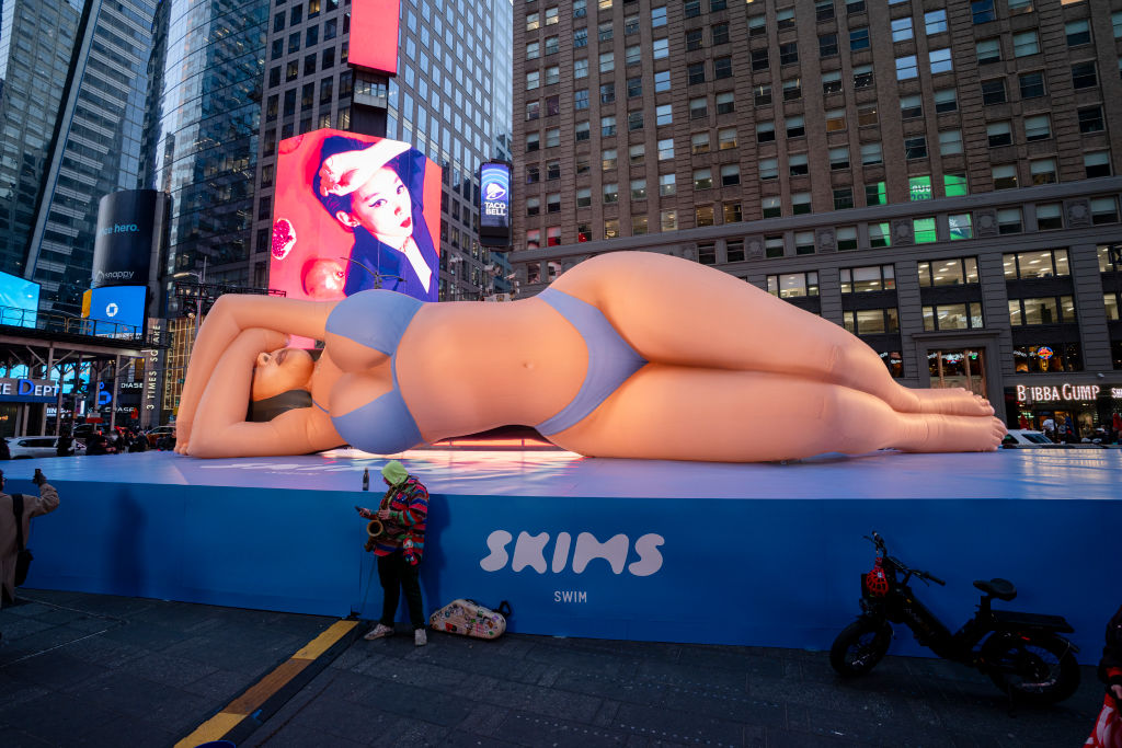 New York City Exteriors And Landmarks