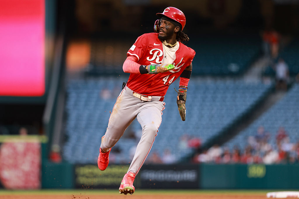 Cincinnati Reds v. Los Angeles Angels